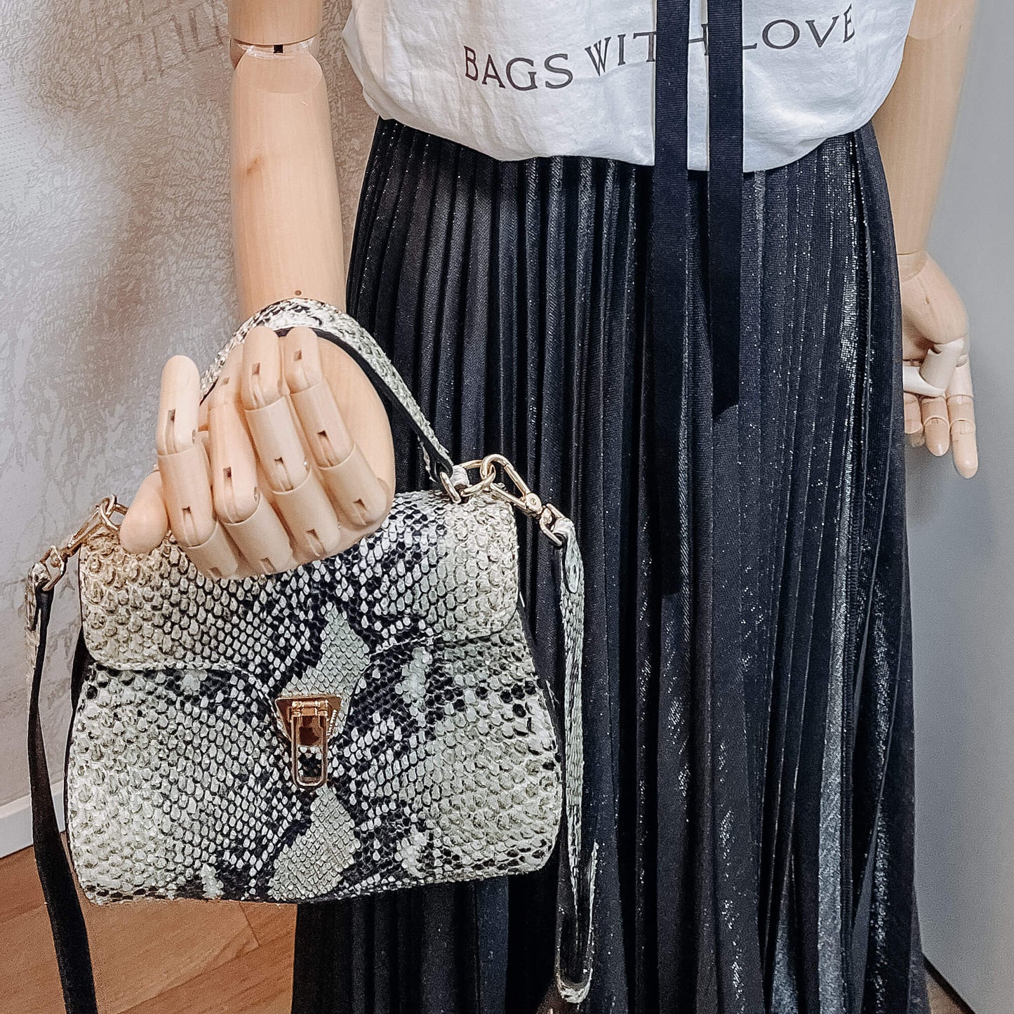 Marvin Python 2-way Bag