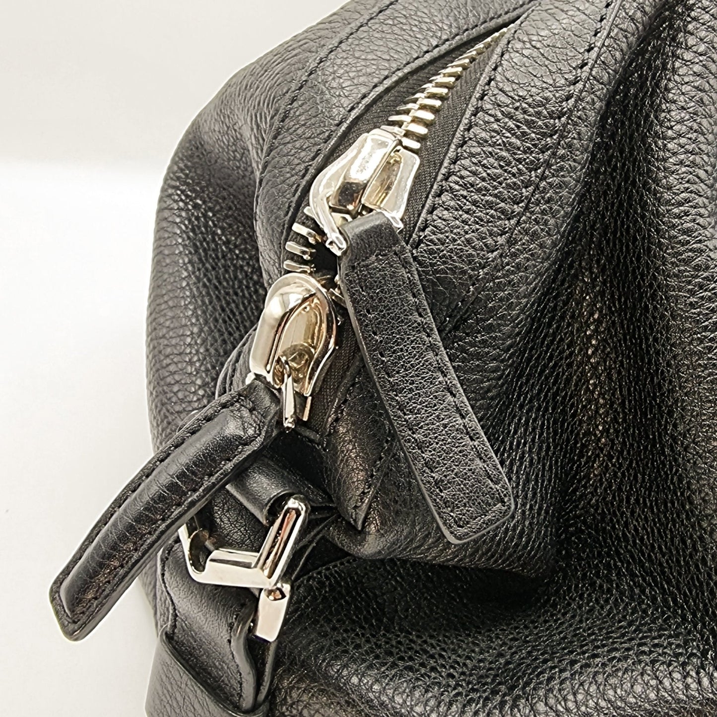 Nightingail Large Black Grained Leather