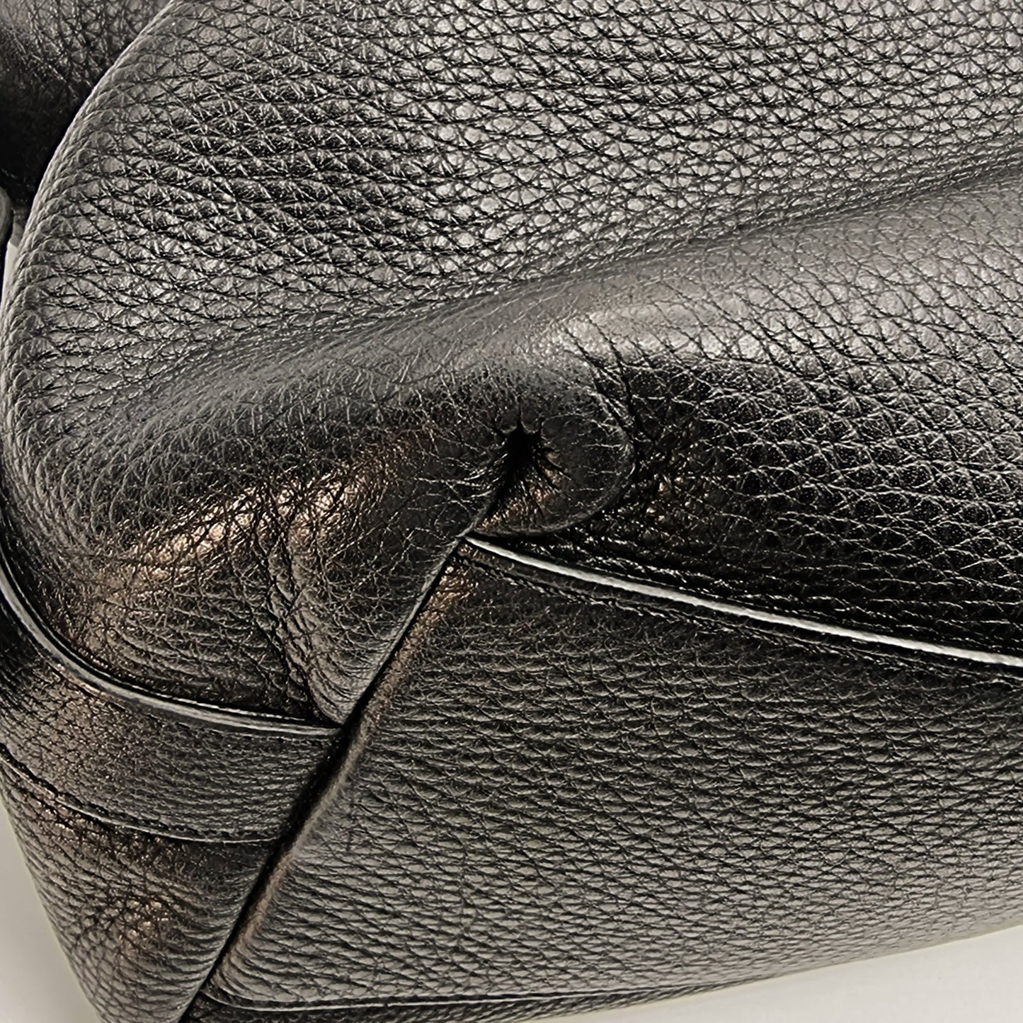 Nightingail Large Black Grained Leather
