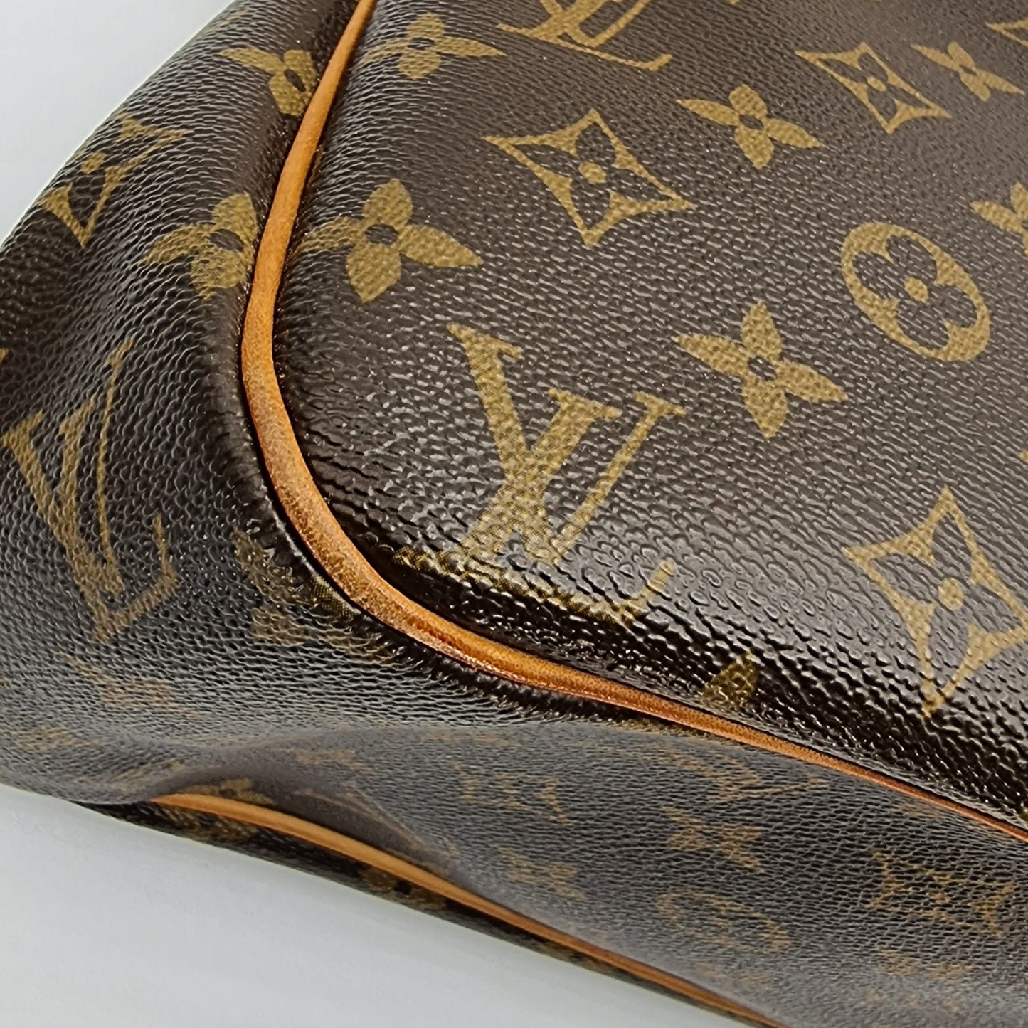 Batignolles Horizontal Monogram