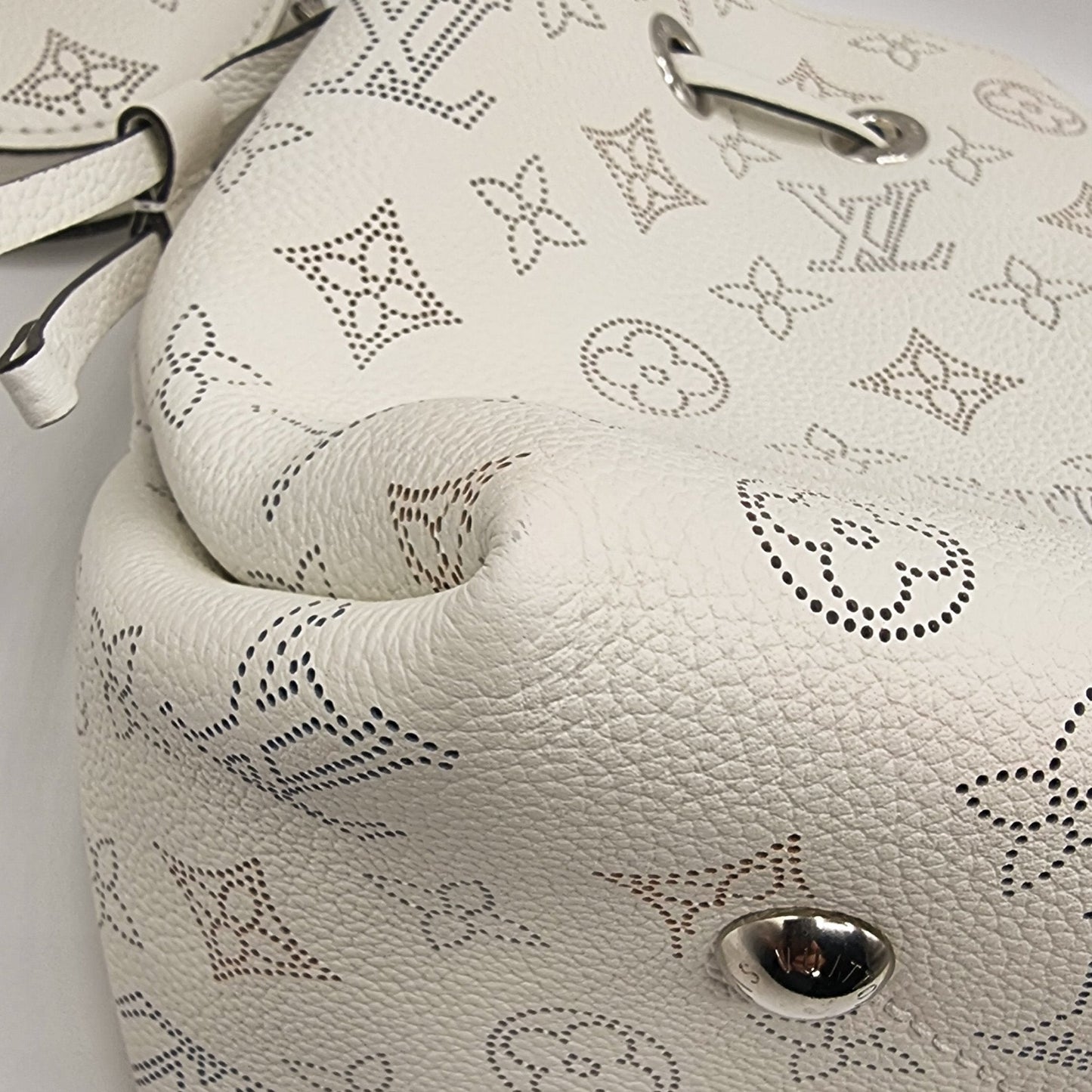 Bella Mahina Bucket Bag