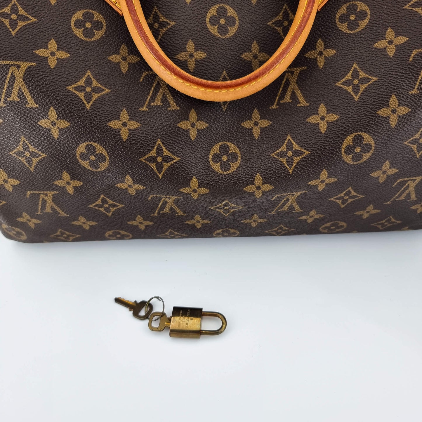Speedy 35 Monogram