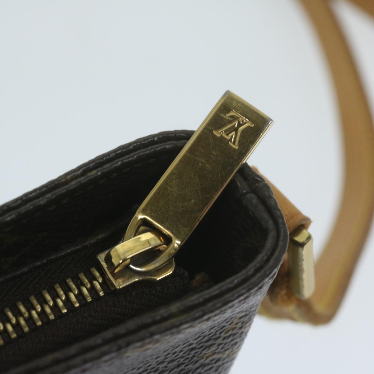 LOUIS VUITTON Monogram Trotteur Shoulder Bag M51240 LV tb1007