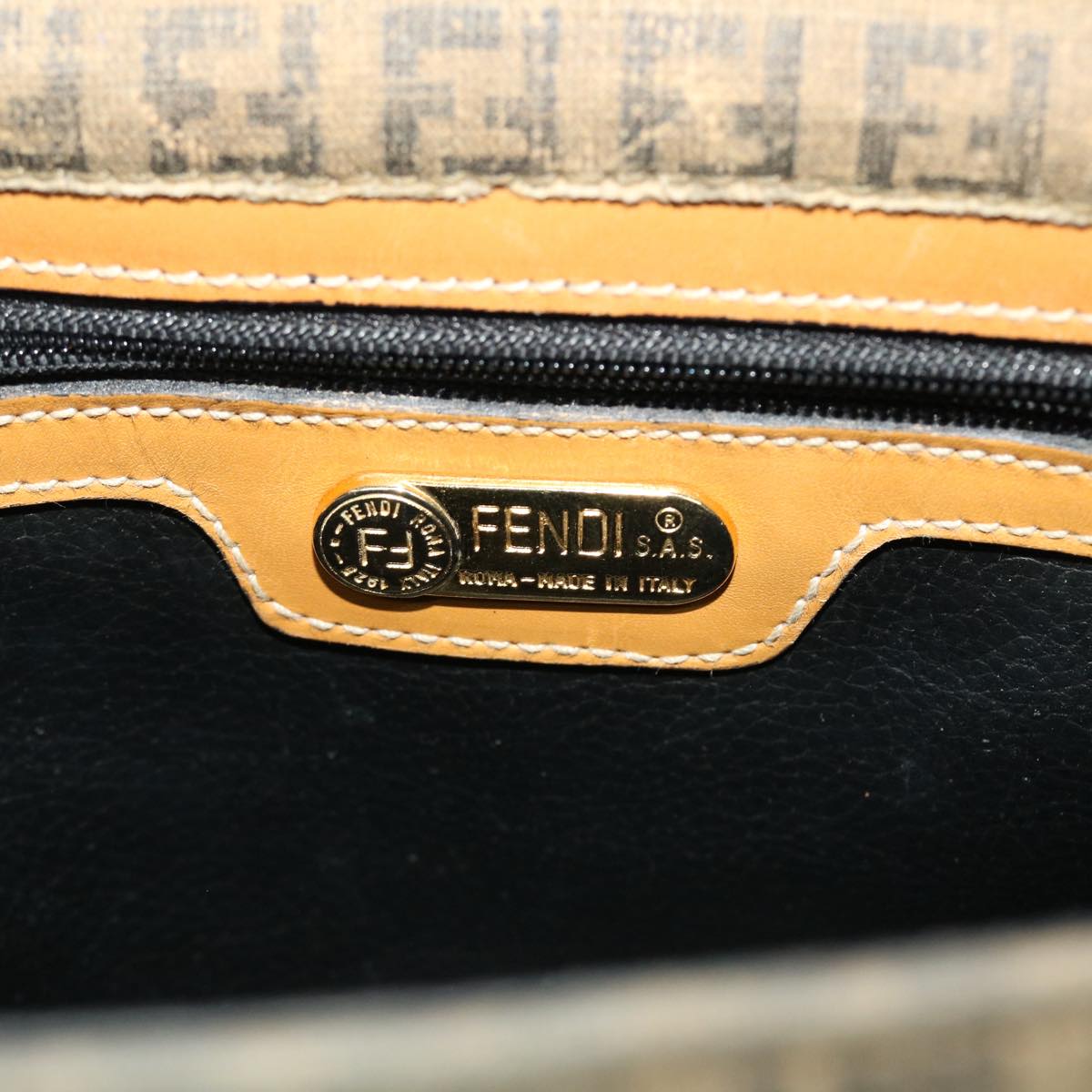 FENDI Zucchino Canvas Shoulder Bag Beige th3653