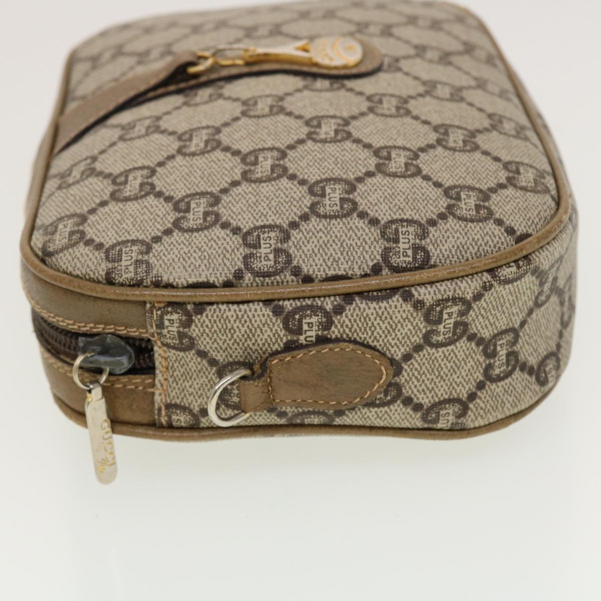 GUCCI GG Plus Canvas Shoulder Bag PVC Leather Beige th3682