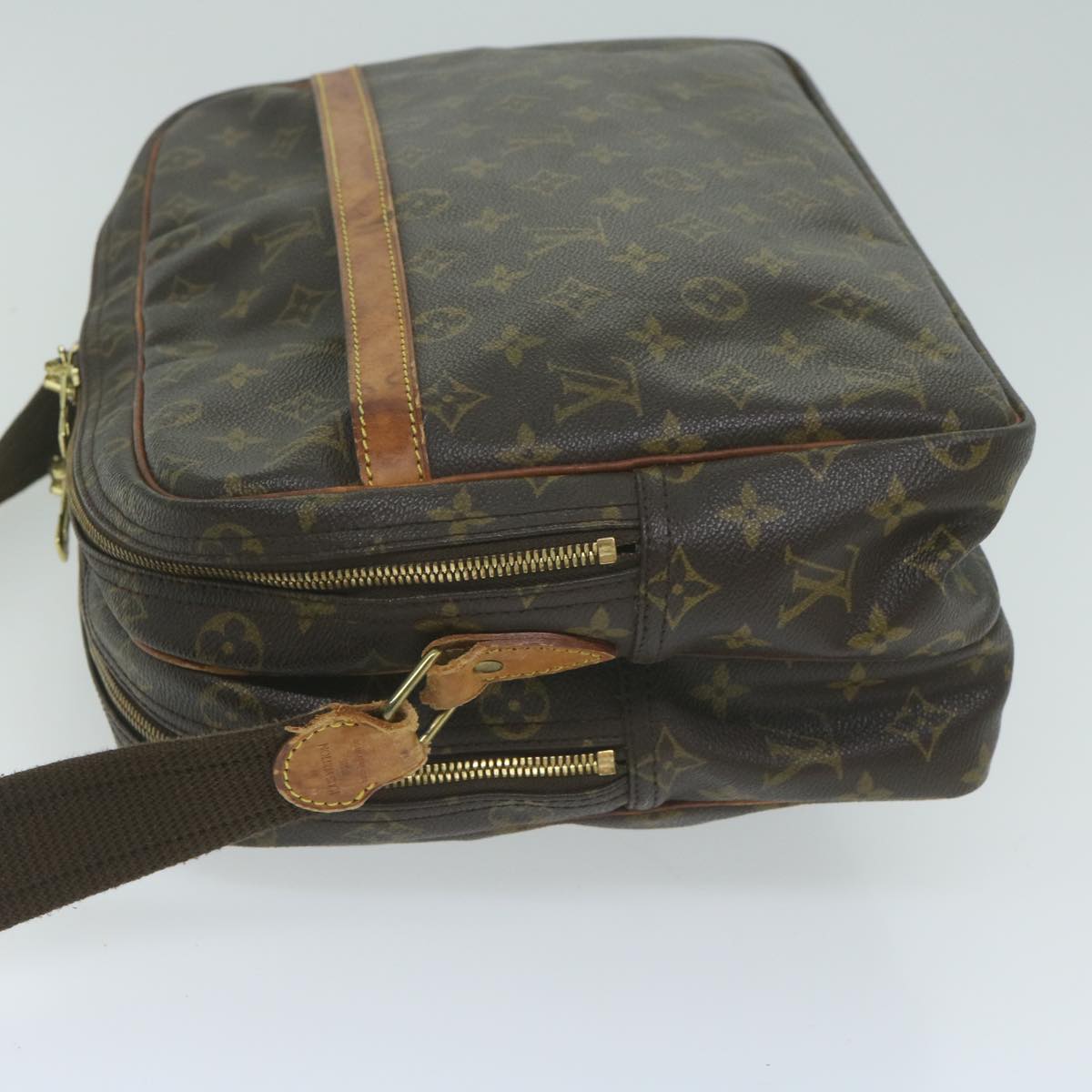 LOUIS VUITTON Monogram Reporter GM Shoulder Bag M45252 LV th4460