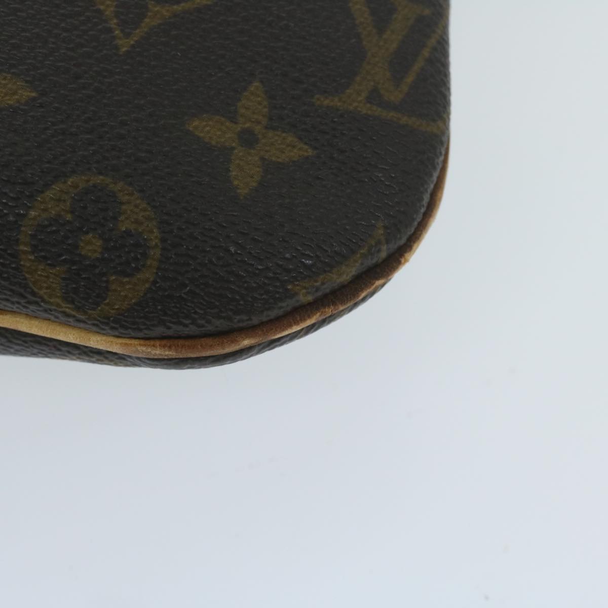 LOUIS VUITTON Monogram Pochette Bosphore Shoulder Bag M40044 LV th4478