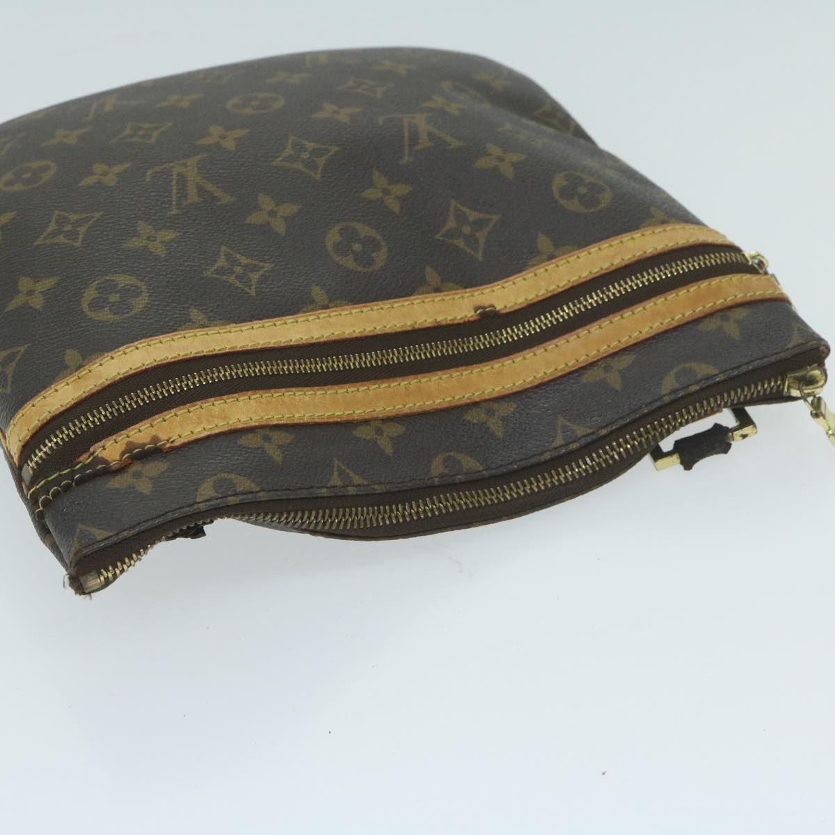 LOUIS VUITTON Monogram Pochette Bosphore Shoulder Bag M40044 LV th4478