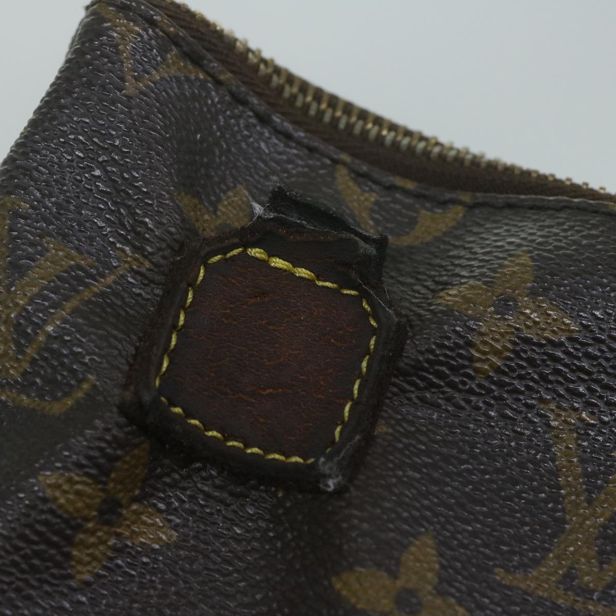 LOUIS VUITTON Monogram Pochette Bosphore Shoulder Bag M40044 LV th4478