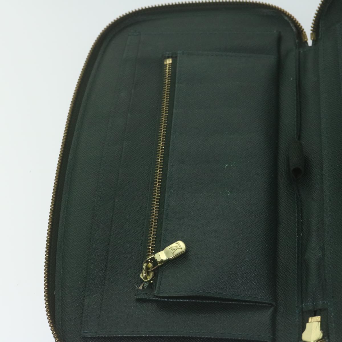 LOUIS VUITTON Taiga Organizer Atholl Travel Case Epicea M30654 LV th4498