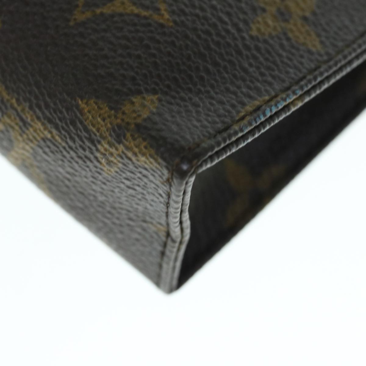 LOUIS VUITTON Monogram Poche Toilette 15 Pouch M47546 LV th4499