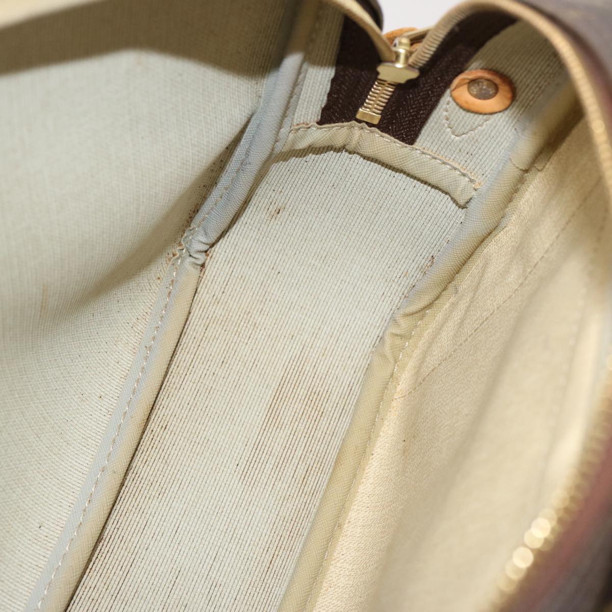 LOUIS VUITTON Monogram Reporter PM Shoulder Bag M45254 LV th4813