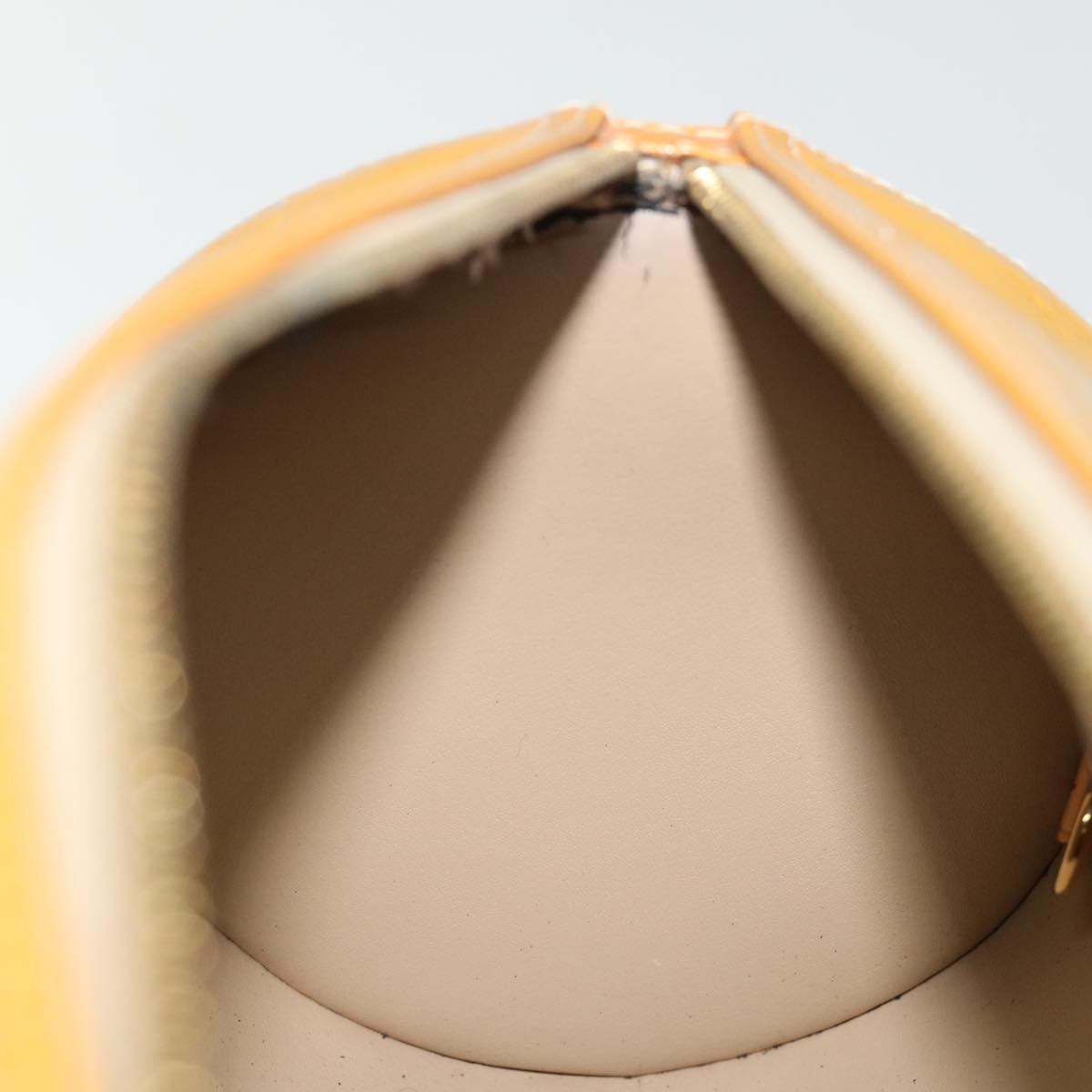 LOUIS VUITTON Monogram Vernis Bedford Hand Bag Beige M91006 LV th4815