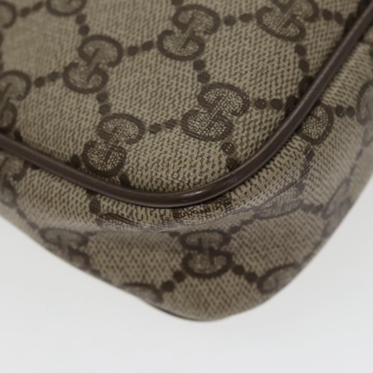 GUCCI GG Supreme Shoulder Bag PVC Beige Gold 97 02 068 th5444