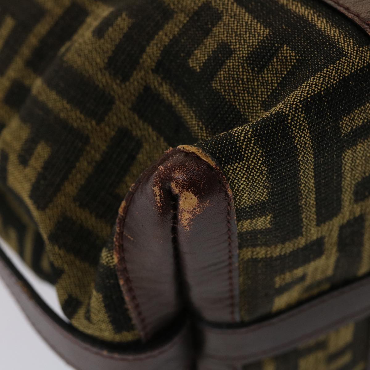 FENDI Zucca Canvas Hand Bag Vintage Brown Black rd2368