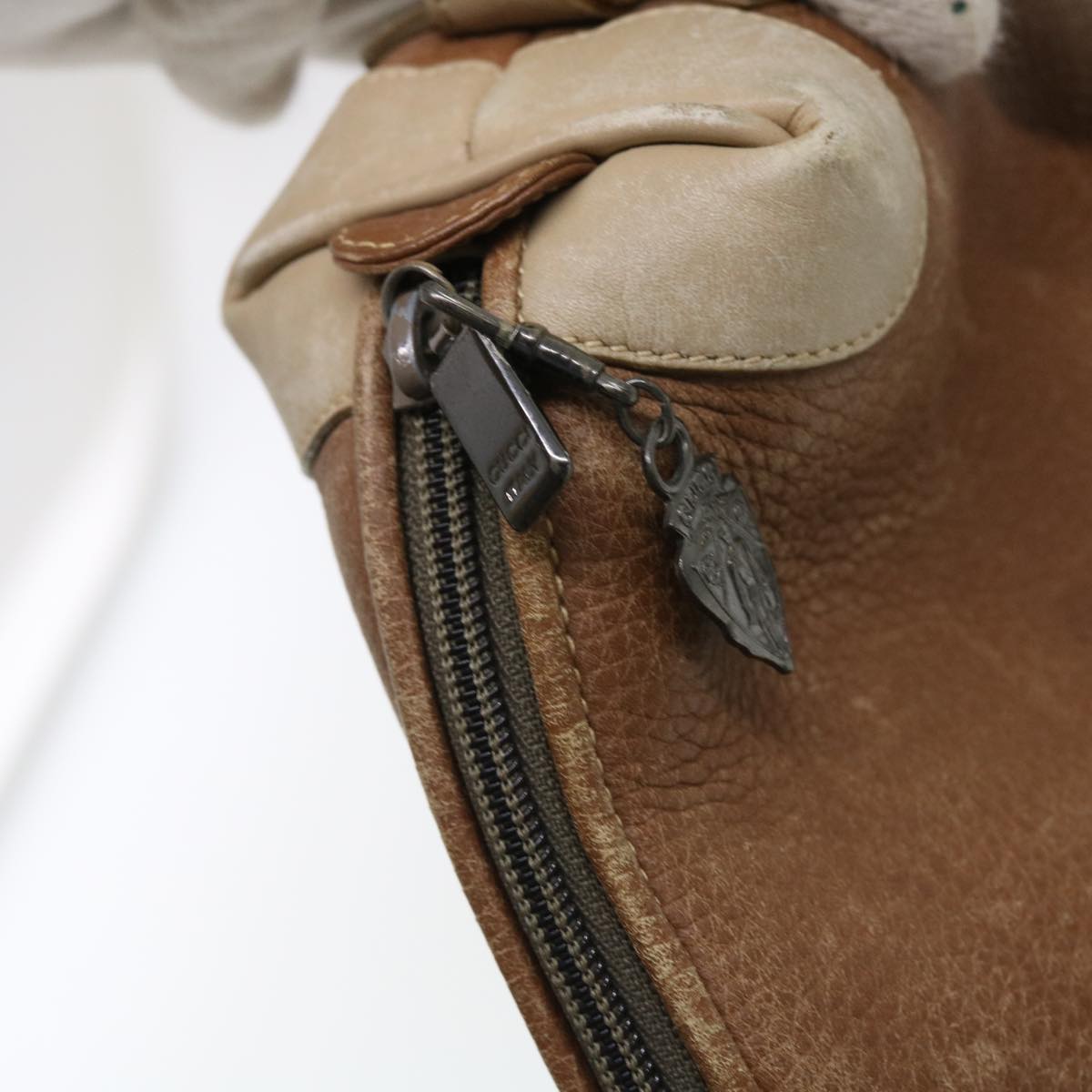 GUCCI Shoulder Bag Leather Brown ti1051