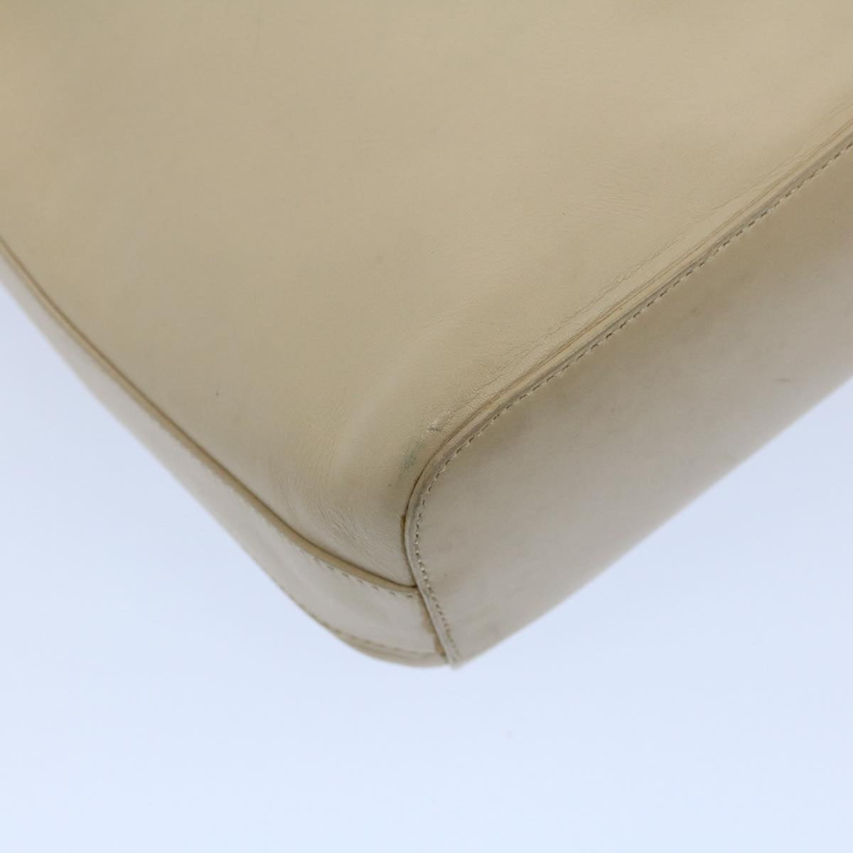 GUCCI Shoulder Bag Leather Beige ti1223