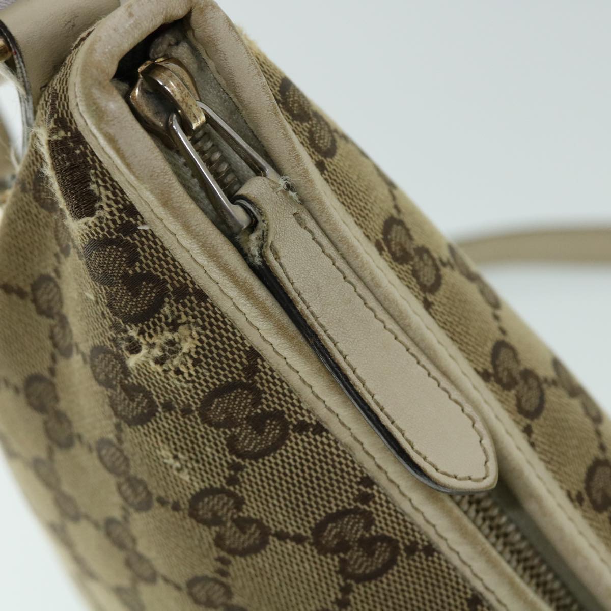 GUCCI GG Canvas Shoulder Bag Leather Beige 169998 ti1248