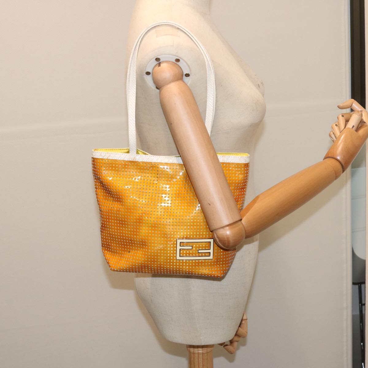 FENDI Tote Bag Patent leather Yellow ti1601