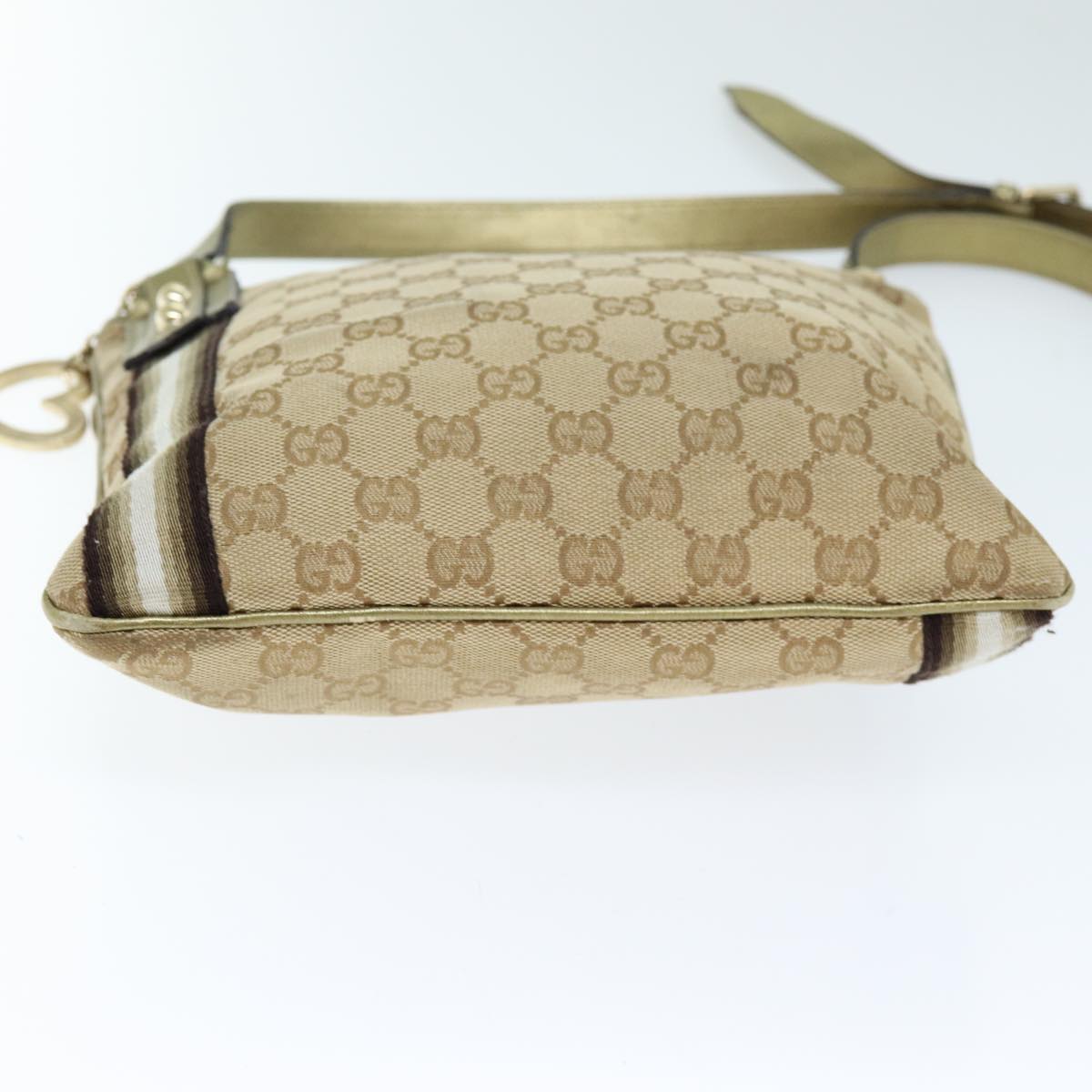 GUCCI GG Canvas Shoulder Bag Beige Gold ti1674
