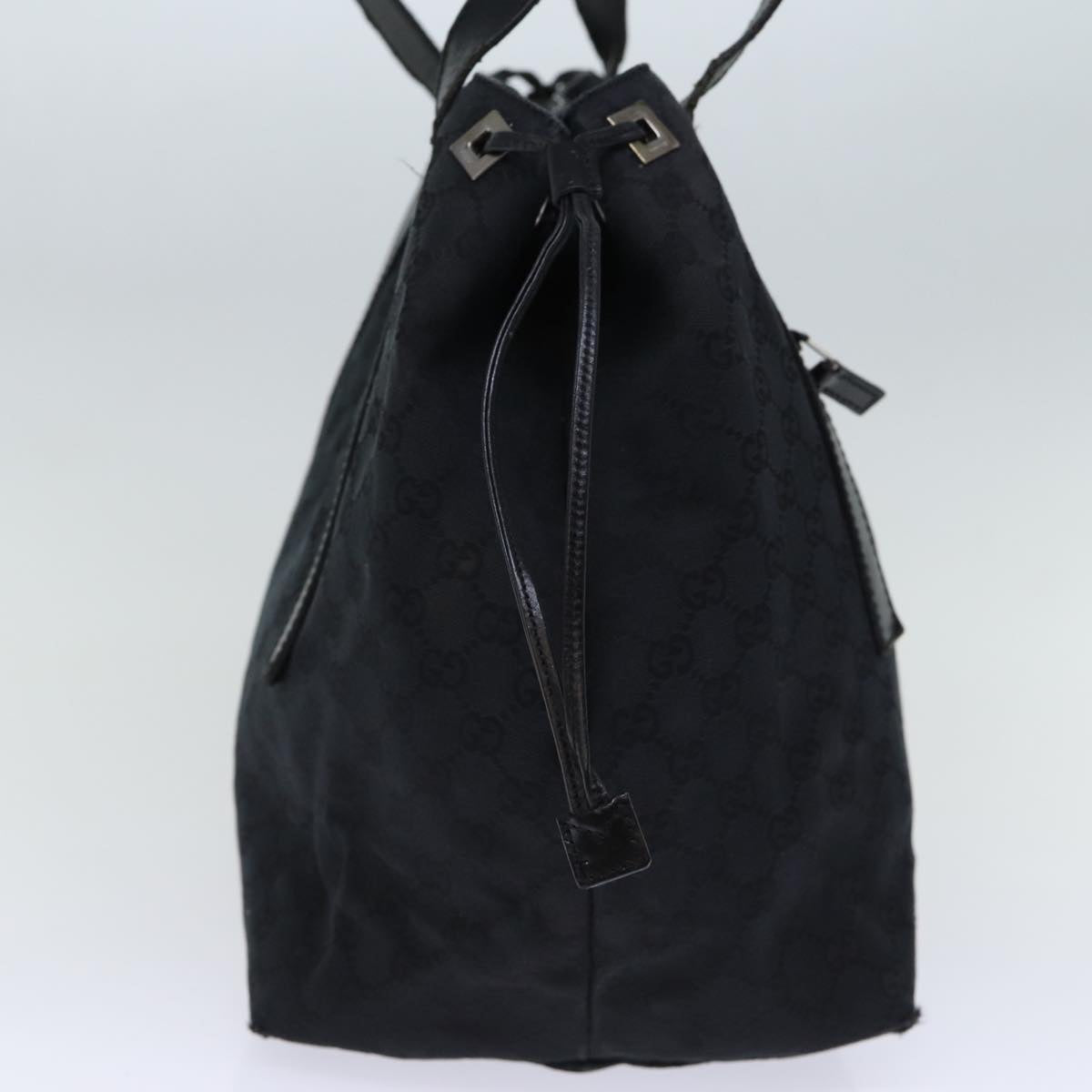 GUCCI GG Canvas Shoulder Bag Black ti1681