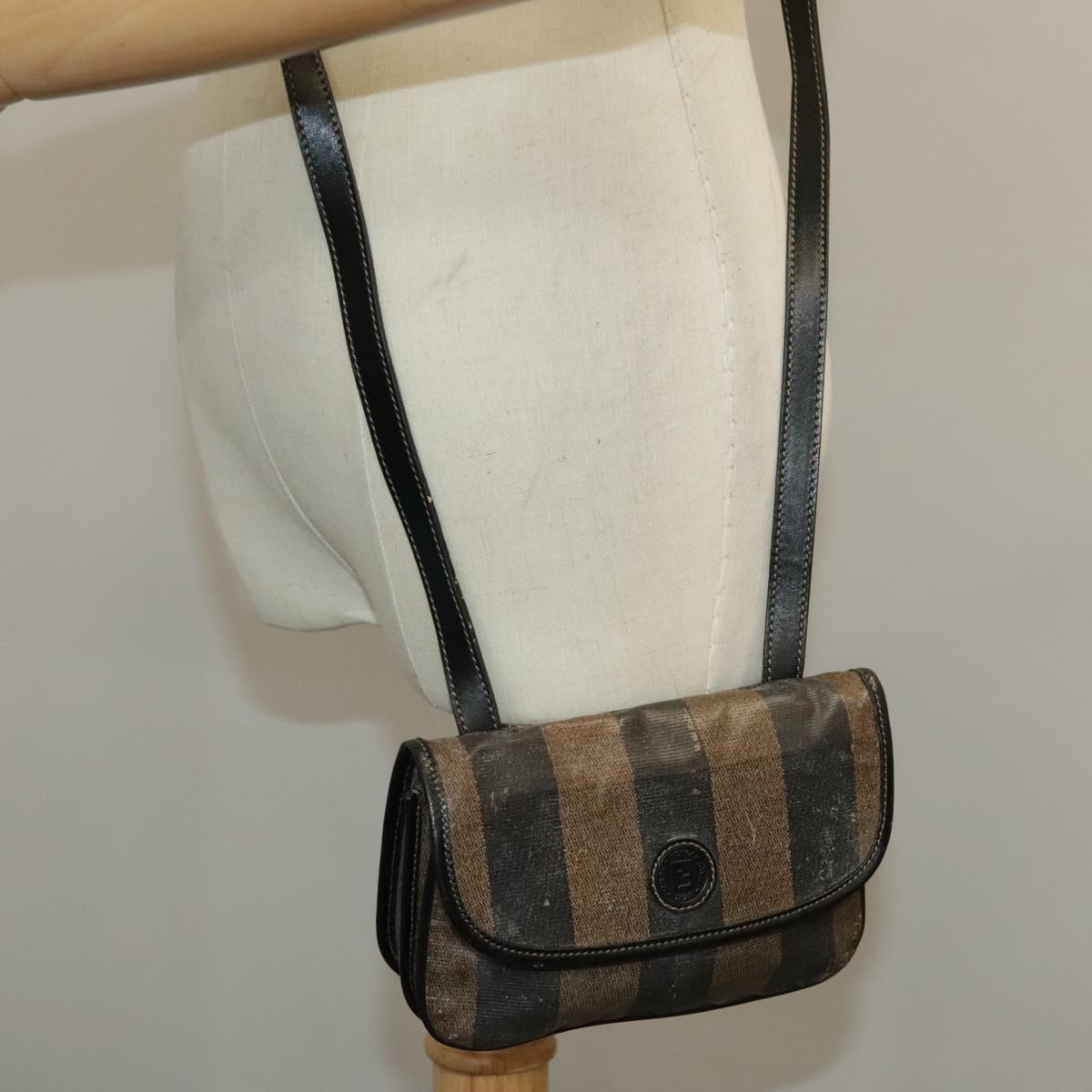 FENDI Pecan Canvas Shoulder Bag Coated Canvas Brown ti2352