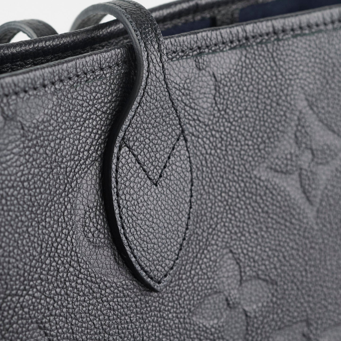 Louis Vuitton Neverfull Noir MM