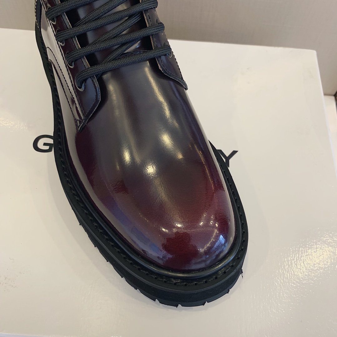 Givenchy Chunky LaGLAMI Up Ankle Boots Brown For Men GVC