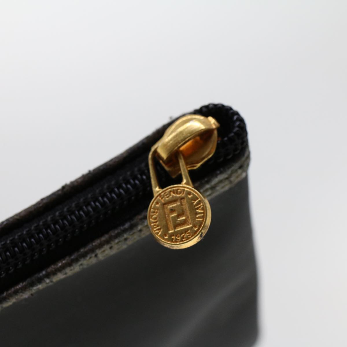 FENDI Pecan Canvas Pouch Hand Bag 3Set Black Brown yb206