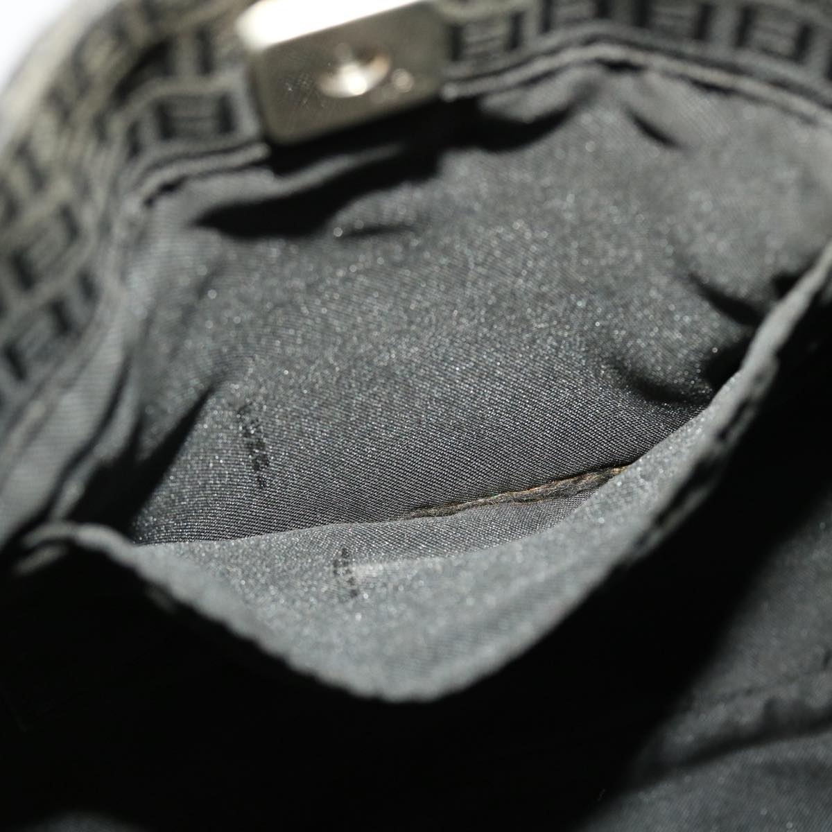 FENDI Zucchino Canvas Shoulder Bag Black yb237