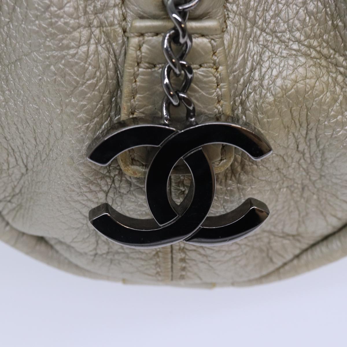 CHANEL Matelasse Hand Bag Leather Silver CC yb675