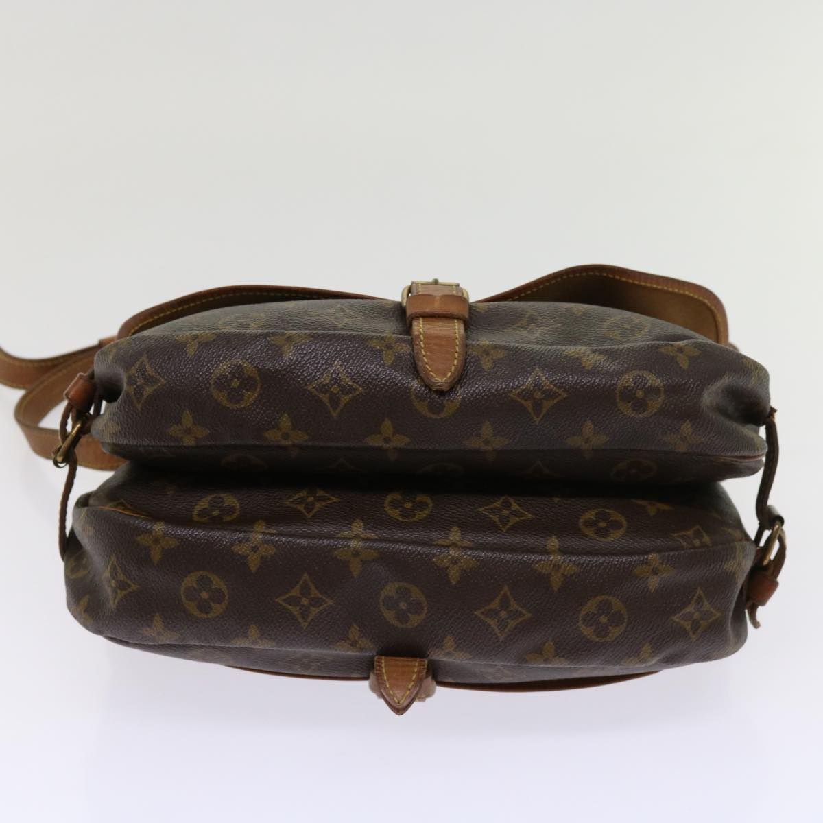 LOUIS VUITTON Monogram Saumur 30 Shoulder Bag M42256 LV yk10048