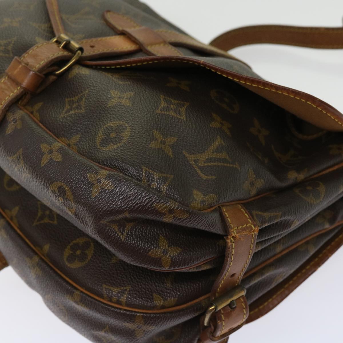 LOUIS VUITTON Monogram Saumur 30 Shoulder Bag M42256 LV yk10048