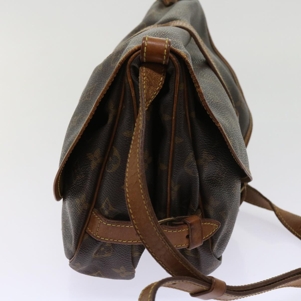 LOUIS VUITTON Monogram Saumur 30 Shoulder Bag M42256 LV yk10048