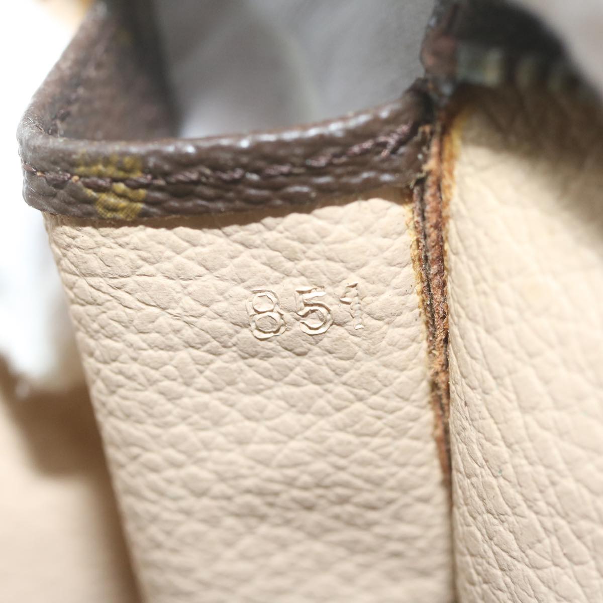 LOUIS VUITTON Monogram Poche Toilette 26 Pouch M47542 LV yk10192