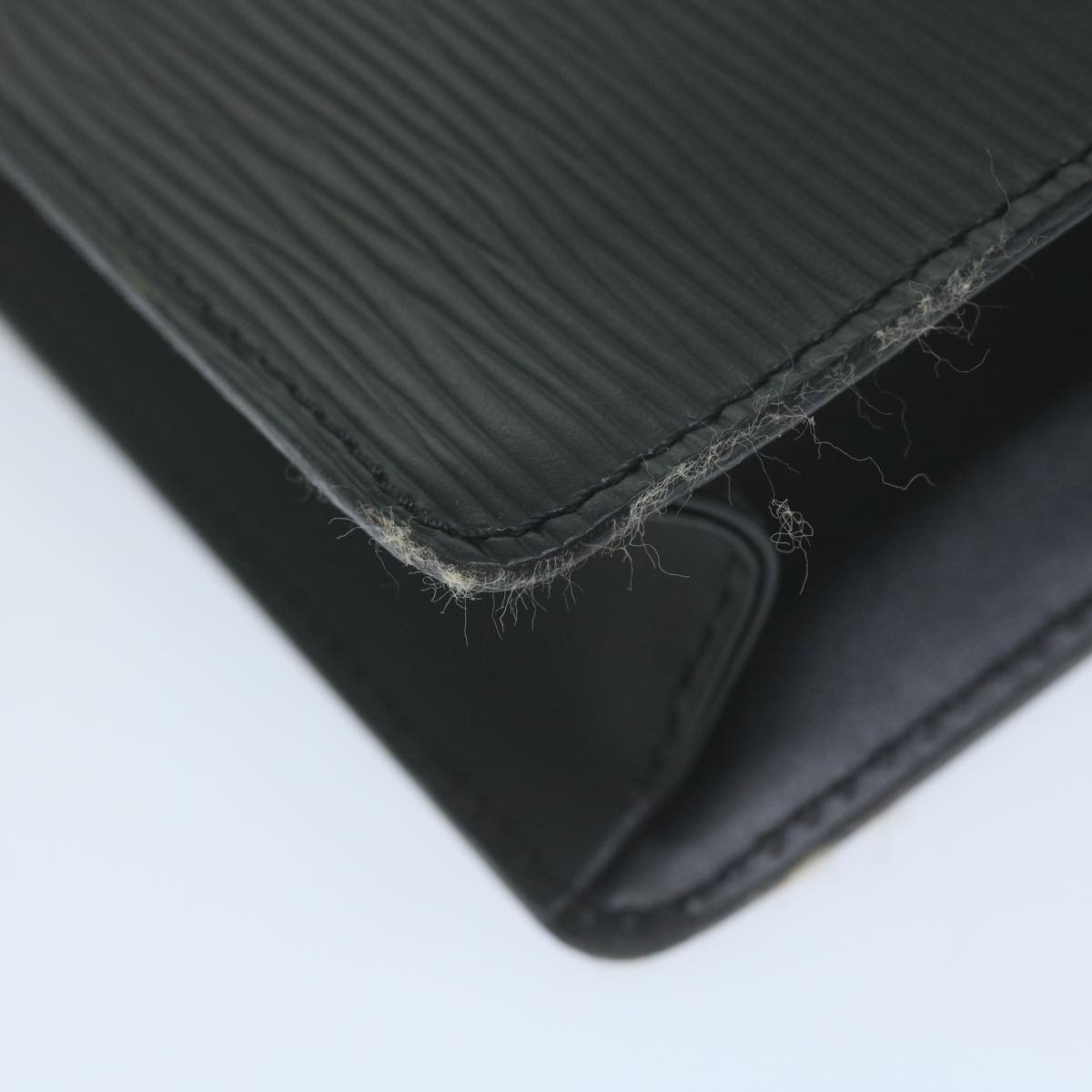 LOUIS VUITTON Epi Pochette Homme Clutch Bag Black M52522 LV yk10212