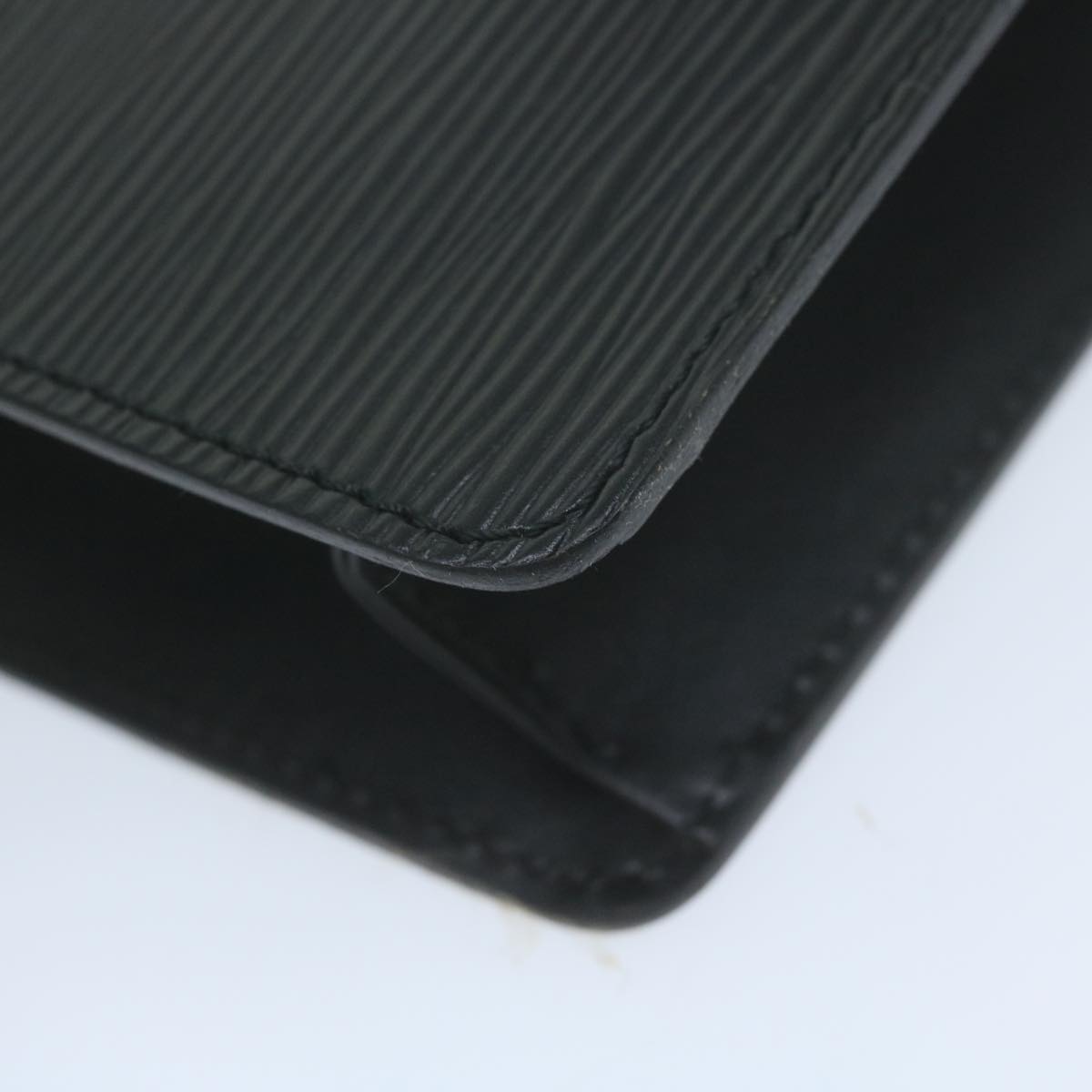 LOUIS VUITTON Epi Pochette Homme Clutch Bag Black M52522 LV yk10212