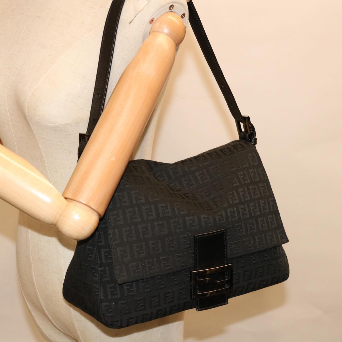 FENDI Zucchino Canvas Mamma Baguette Shoulder Bag Black yk10291