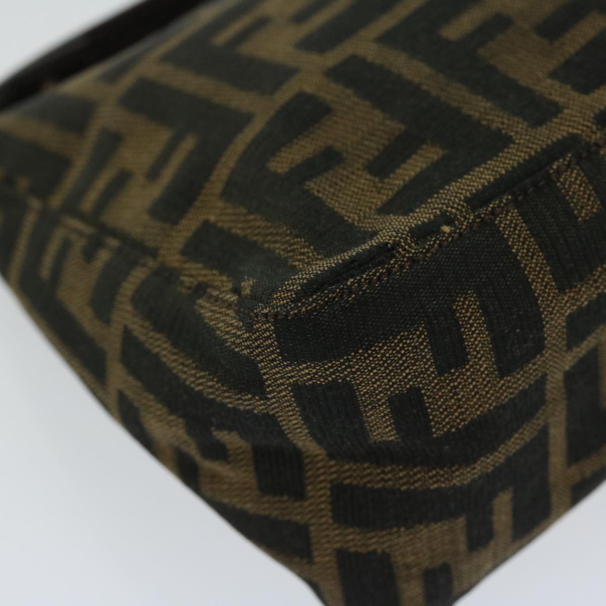 FENDI Zucca Canvas Hand Bag Black Brown yk10821