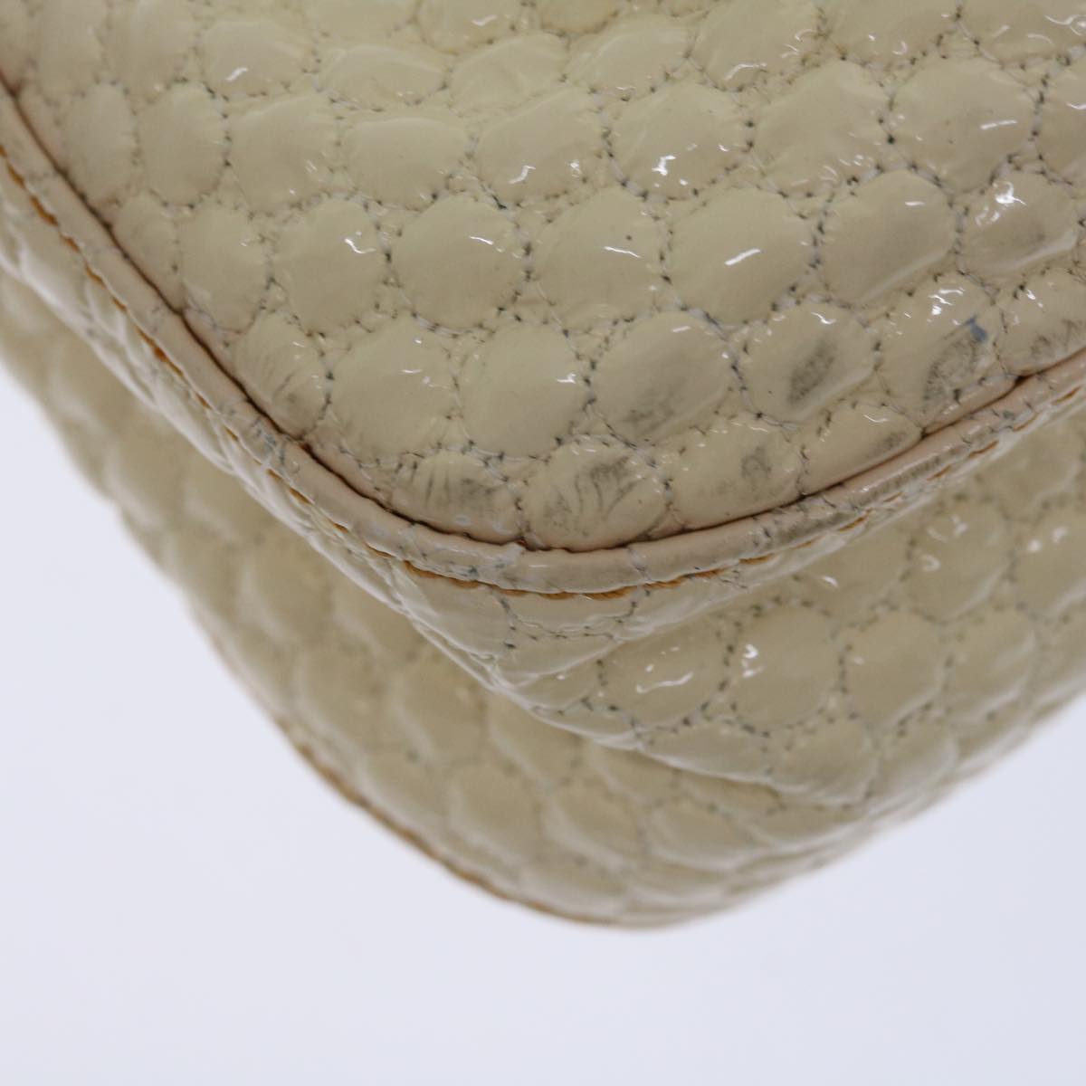 FENDI Chain Hand Bag Patent leather Beige yk10972
