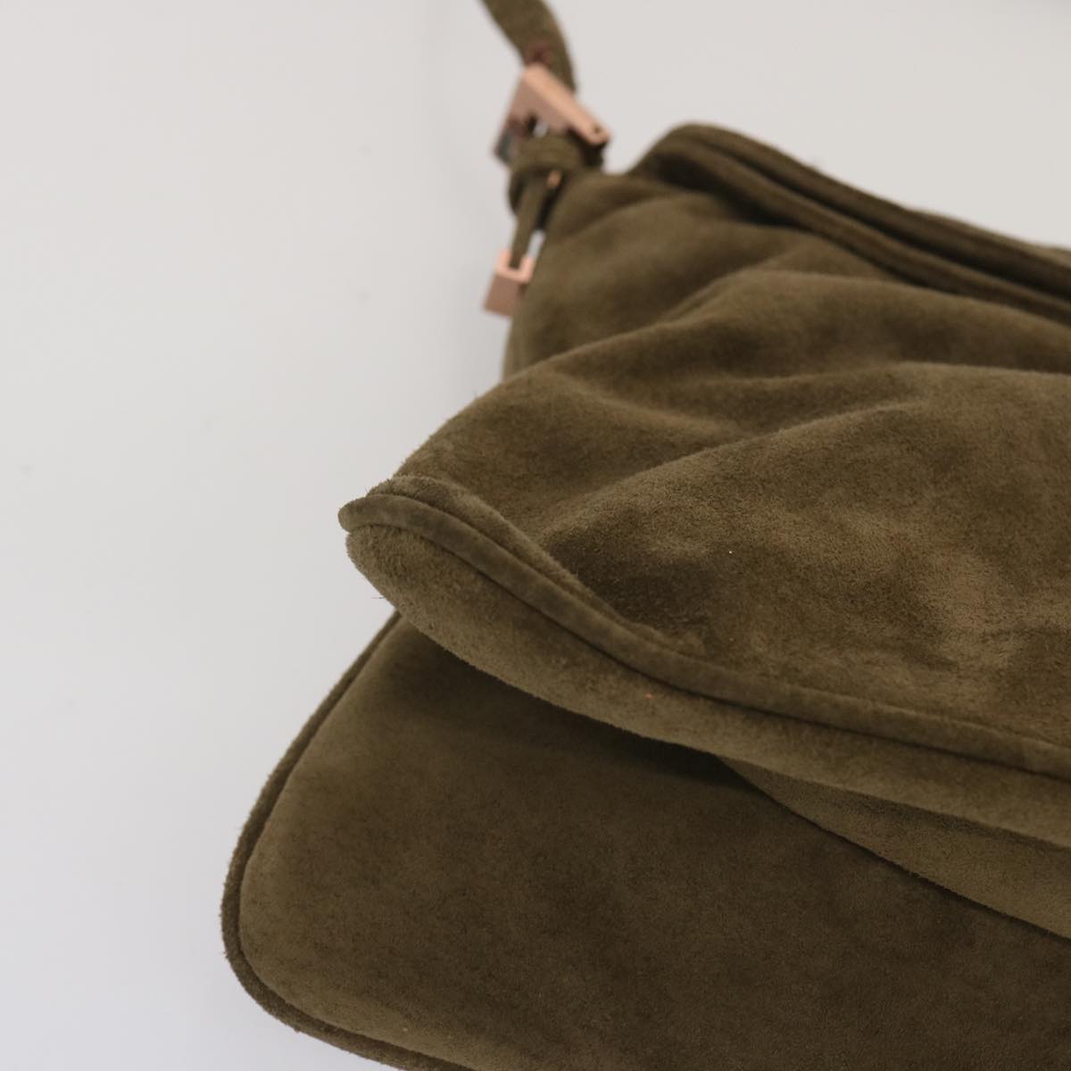 FENDI Mamma Baguette Shoulder Bag Suede Brown yk11030