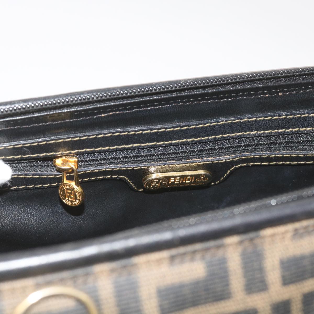FENDI Zucca Canvas Hand Bag Black Brown yk11054