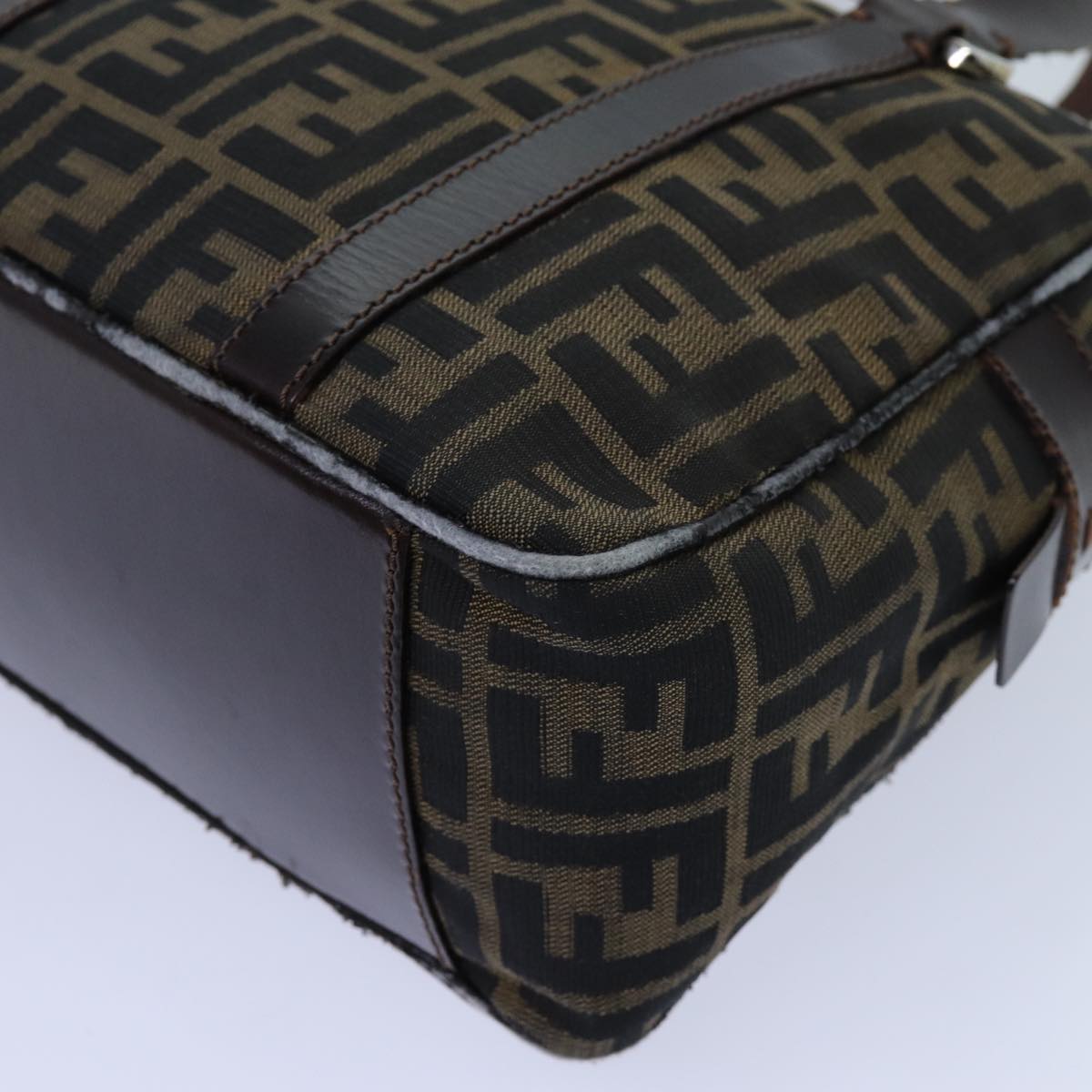 FENDI Zucca Canvas Hand Bag Brown yk11732