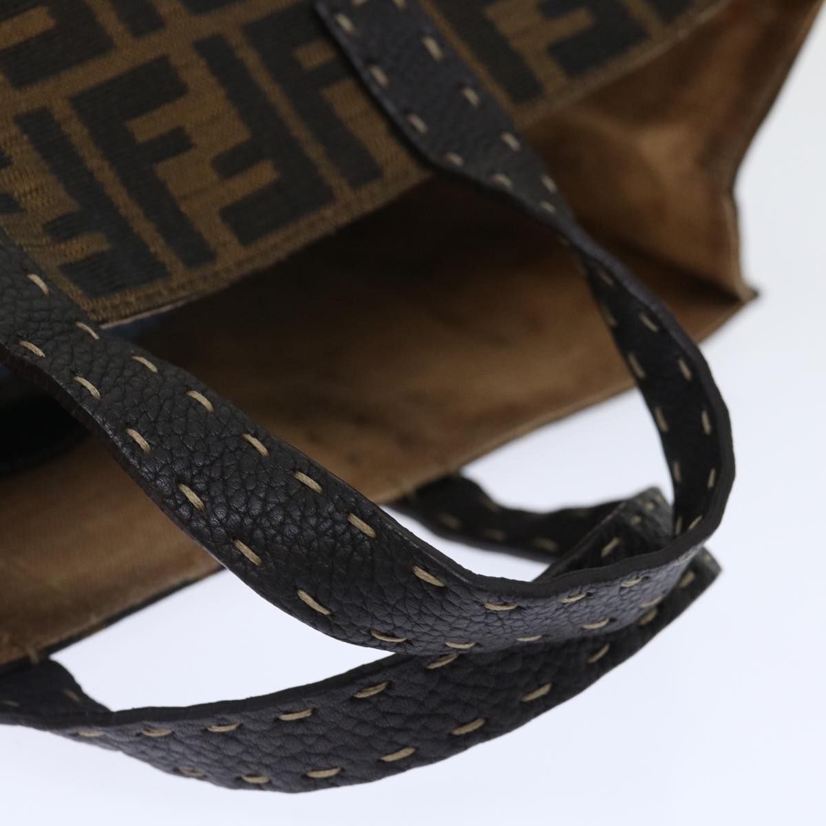 FENDI Zucca Canvas Hand Bag Brown yk11733