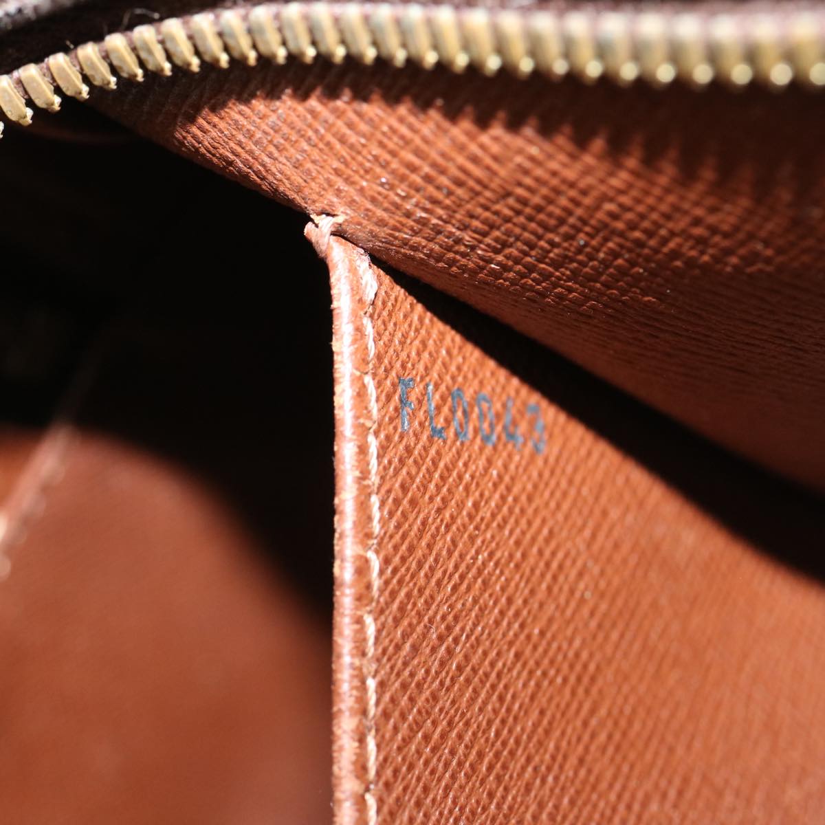 LOUIS VUITTON Monogram Cite MM Hand Bag M51182 LV yk11796