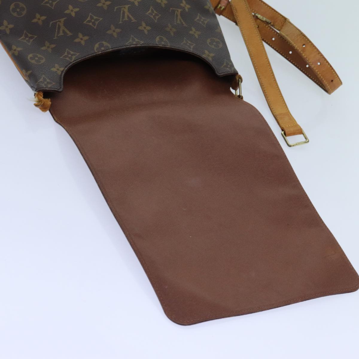 LOUIS VUITTON Monogram Musette Shoulder Bag M51256 LV yk11800