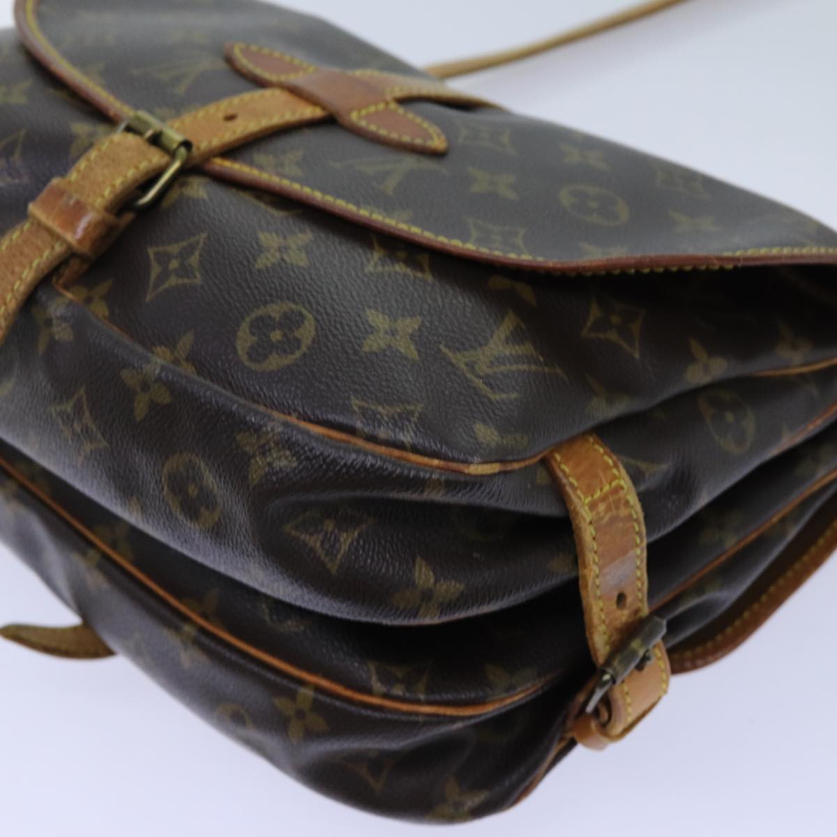 LOUIS VUITTON Monogram Saumur 30 Shoulder Bag M42256 LV yk11804