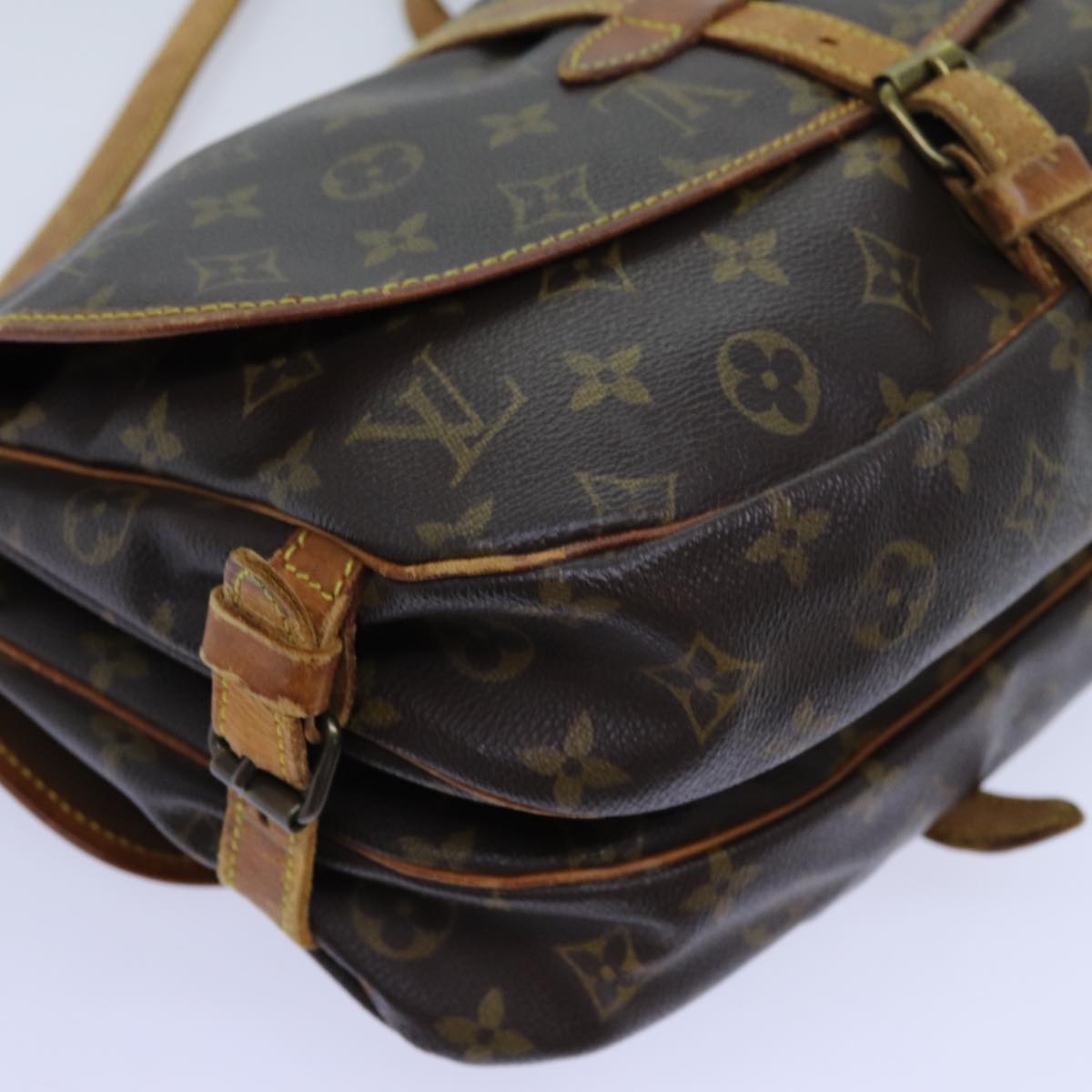 LOUIS VUITTON Monogram Saumur 30 Shoulder Bag M42256 LV yk11804
