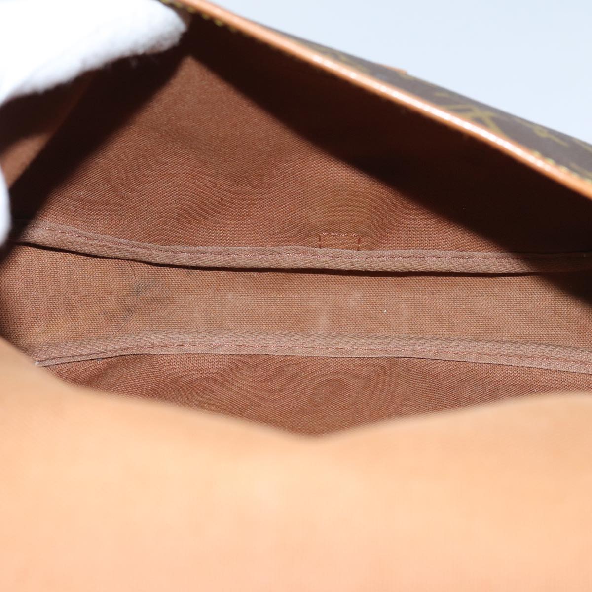 LOUIS VUITTON Monogram Saumur 30 Shoulder Bag M42256 LV yk11804