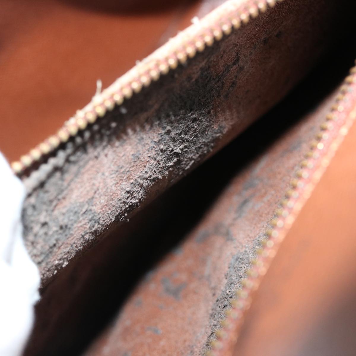 LOUIS VUITTON Monogram Saint Cloud GM Shoulder Bag M51242 LV yk11828